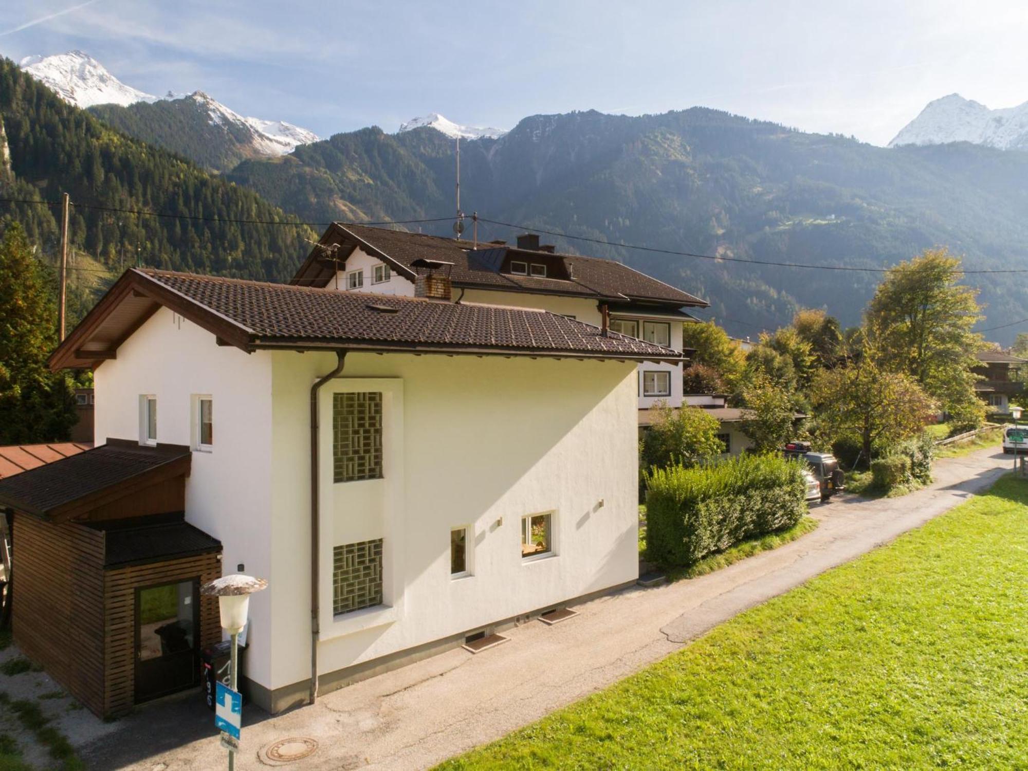 Regenbogenhaus Villa Mayrhofen Buitenkant foto